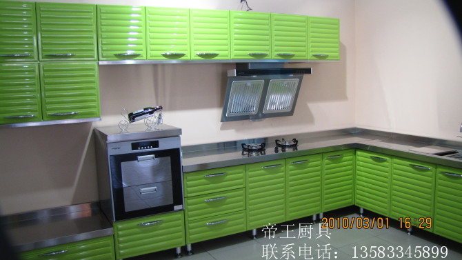 不銹鋼臺面\不銹鋼整體櫥柜\濟南柜面\淄博帝王廚具