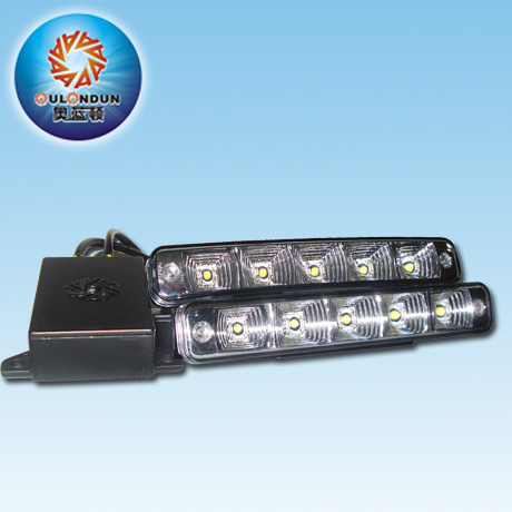 批發(fā)LED日行燈，奧藍頓日間行燈，專業(yè)LED日行燈廠家