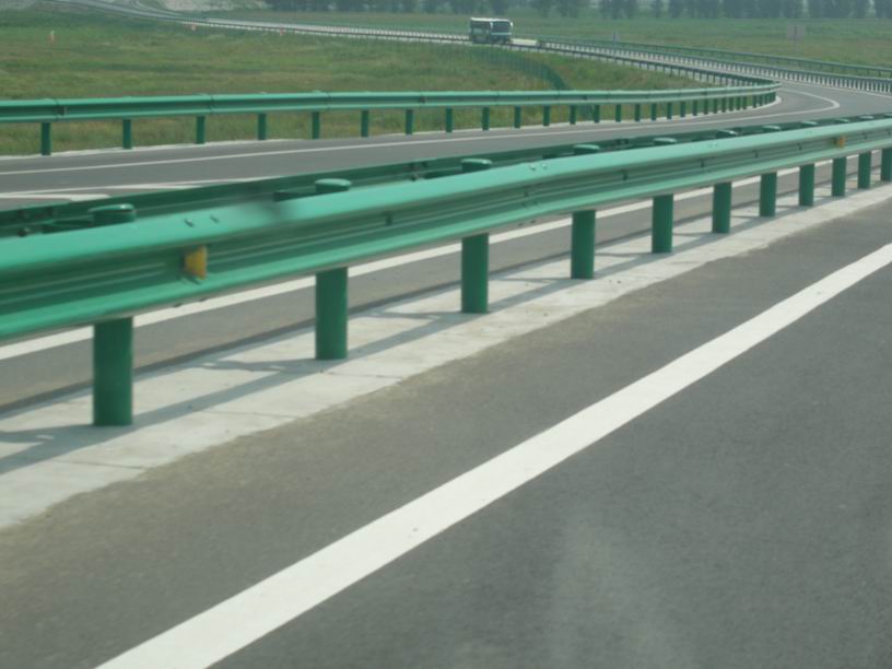 鐵路護欄網規格，三陽護欄