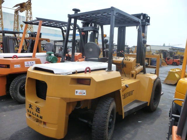 濟寧購買二手叉車機械‖上海二手叉車市場按質論價