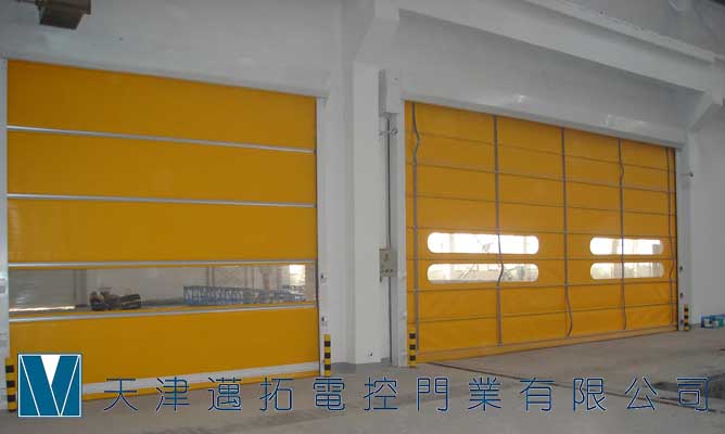天津快卷門天津邁拓供應(yīng)采光卷簾門，供應(yīng)快速卷門，制作工業(yè)電動軟門天津自動感應(yīng)門