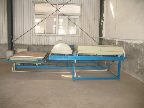 供應(yīng)泰山石膏板貼面機(jī)，密度板貼面機(jī)