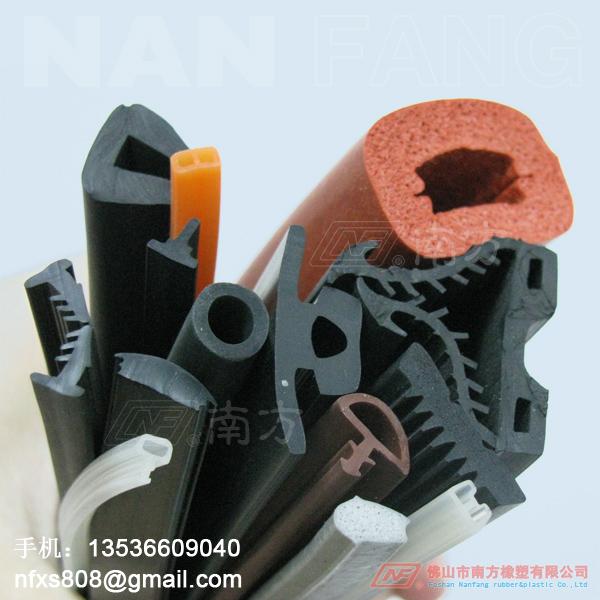 專業(yè)生產(chǎn) NBR 密封條 丁腈橡膠條 二十年經(jīng)驗(yàn)?zāi)戏较鹚?東莞