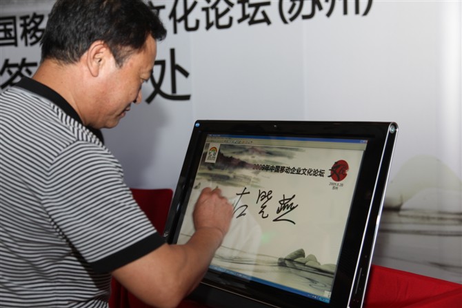 徐州婚禮LED顯示屏，年會(huì)LED顯示屏等舞臺(tái)燈光音響設(shè)備租賃