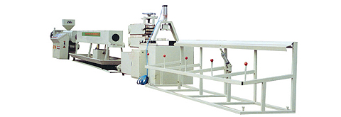 供應(yīng),塑料管材機(jī)械,大口徑管材機(jī)械,河北雄州塑機(jī)廠