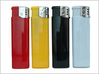 會昌供應打火機組裝，打火機加工，廠家免費提供充氣設備