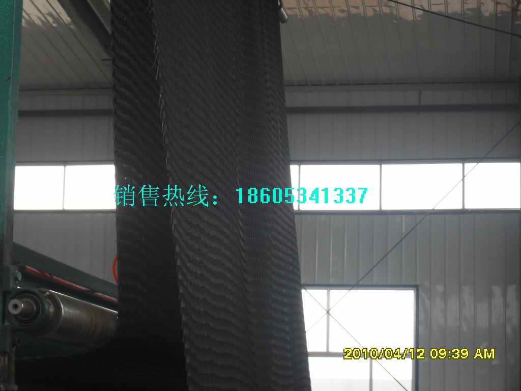供應(yīng)阻燃展覽毯/上海專業(yè)阻燃展覽地毯/覆膜阻燃地毯