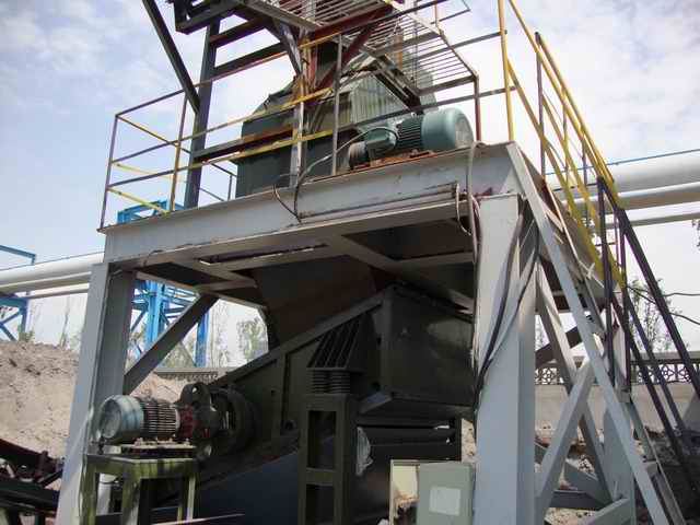 匯科通用機(jī)械銷售皮帶輸送機(jī)，移動(dòng)式皮帶輸送機(jī)、調(diào)速電機(jī)