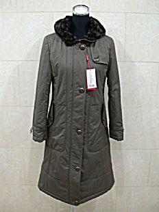 供應(yīng)沖鋒衣銷售廠家/北京沖鋒衣/防寒服定做
