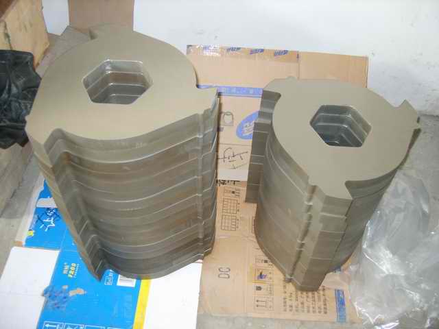 上海潤鋒專業(yè)生產(chǎn)橡膠行業(yè)用刀、切粒滾刀、螺旋切粒滾刀的生產(chǎn)廠家|