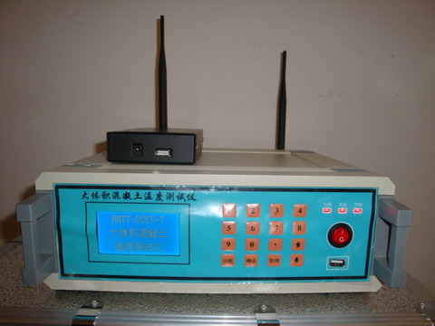 混凝土攪拌站用電子測溫儀、天津華銀公司、生產(chǎn)廠家 、價(jià)格