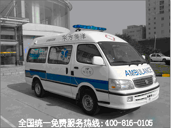 重癥監(jiān)護急救車伊斯坦納底盤