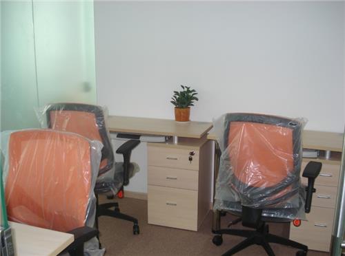 免佣金，南山写字楼，租金全包，办公家具齐全，可注册