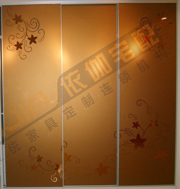 選衣柜品牌，選廣東品牌，選專(zhuān)業(yè)品牌。