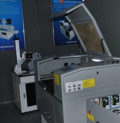 供應湖南/湖北/江西/四川/重慶方型動力電池密封焊激光焊接機 