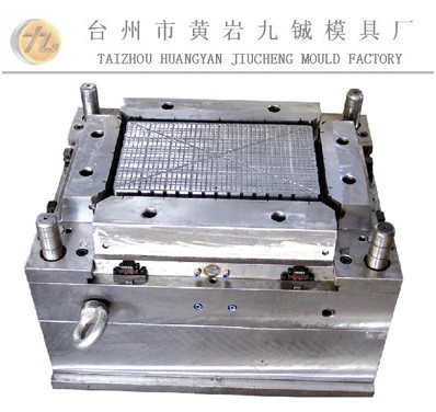 供應(yīng)塑料模具 周轉(zhuǎn)箱模具開模 秉承歐美先進工藝制造 臺州黃巖 遠銷海外 