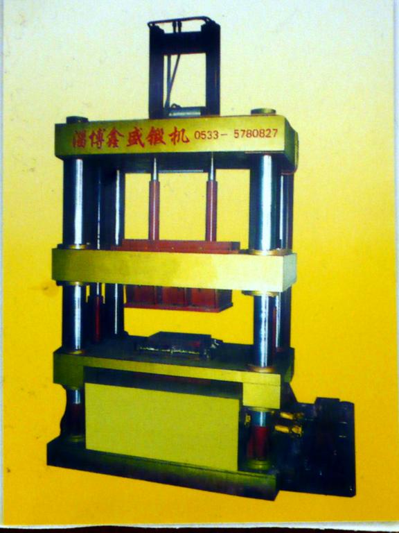 特殊格子磚壓機(jī),油壓機(jī),耐火磚自動(dòng)成型壓機(jī),液壓機(jī)