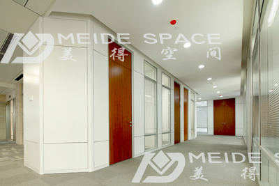 天津美得空間隔斷（上海分公司），辦公隔斷，高隔間，移動隔斷，玻璃隔斷，成品隔斷，法國ABCD高隔歐美風(fēng)格