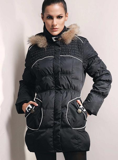 訂做棉服廠，防風(fēng)棉服。北京生產(chǎn)棉服，訂做連體棉服，北京雅鍶特