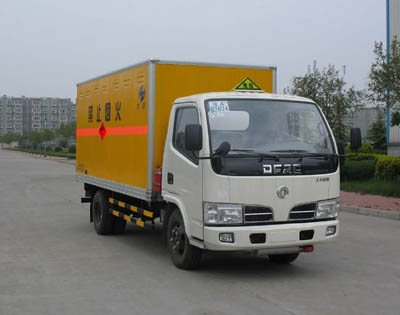 民爆車(chē)，東風(fēng)小霸王民爆車(chē)