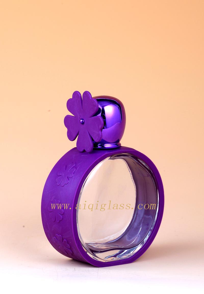 供應(yīng)廣州愛(ài)淇75ml燈泡式精油瓶，定制各類化妝品瓶