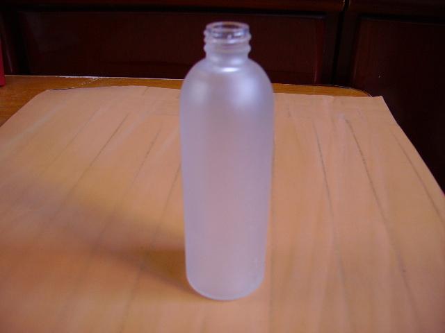 廠家直銷玻璃瓶，50ml燕窩瓶，管制瓶，輸液瓶，農(nóng)藥瓶，花露水瓶