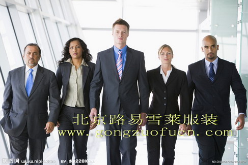北京|北京西服廠|西服批發(fā)|西服設(shè)計(jì)公司|路易雪萊西服廠家|