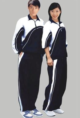 校服定做、校服款式新穎、質量上成、修身舒適、校服定制、加工憶思誠服裝讓你滿意
