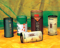紙品包裝 飛梵紙品 你的選擇 專業(yè)生產(chǎn)手挽袋 文具包裝 紙巾盒 精裝盒 天地蓋 飾品盒 書型盒 不干膠標(biāo)簽 天地盒