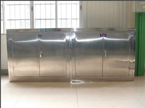 批量廠家直銷上海多功能工具柜，上海四門工具柜低價供應