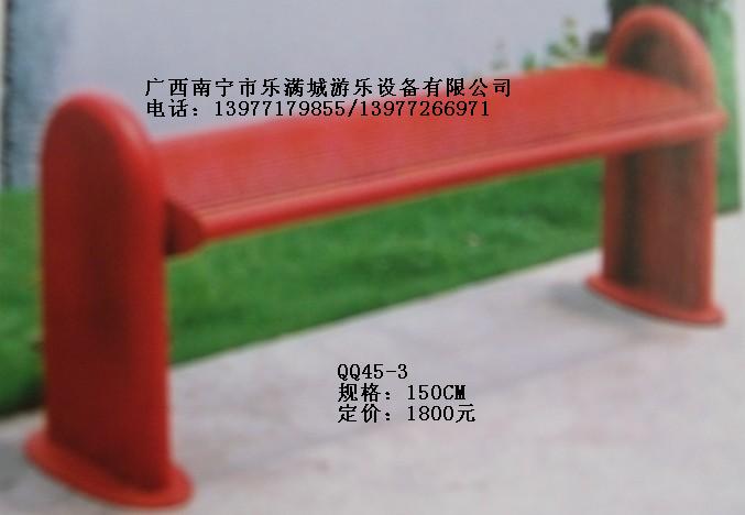 廣西籃球架|南寧籃球架生產(chǎn)|南寧樂滿城|南寧籃球架價格|