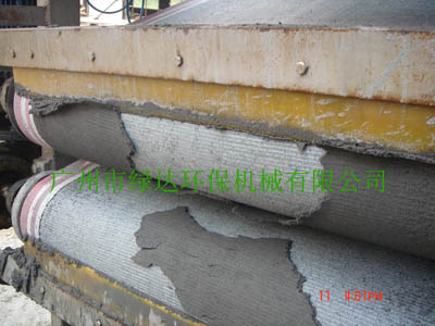 供應(yīng)木薯渣專用脫水機(jī)，合理的設(shè)計(jì)使效果更好，效率更高
