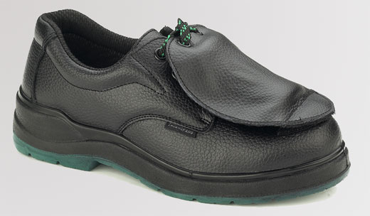 現(xiàn)貨供應(yīng)耐酸堿、耐油、防水系列鞋，