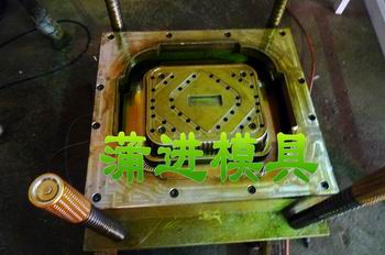 機械模具設備供應環保餐盒模具 鋁箔餐盒設備 鋁箔制品自動生產線設備