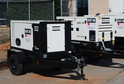 二手卡特比勒柴油發(fā)電機組、小松柴油發(fā)電機組0755-2774 4288福斯特