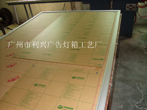 供應吸塑燈箱，中國電信吸塑燈箱，異形吸塑燈箱