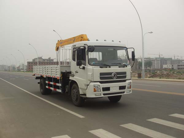 東正專汽生產(chǎn)制造商供應隨車吊，隨車吊，東風隨車吊，隨車吊價格，6噸3噸隨車吊生產(chǎn)各式專用車