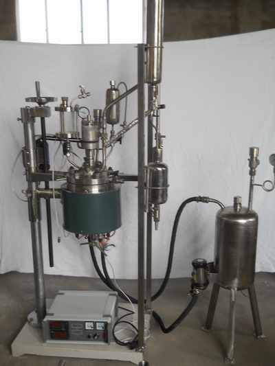 供應制藥實驗反應釜，制藥廠反應釜，生產廠家{sx}威海環宇化機