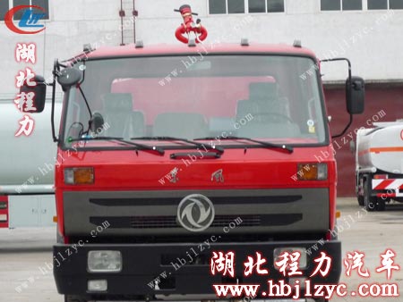 東風(fēng)145消防灑水車(chē)