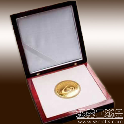 深圳銀泰開業(yè)贈(zèng)送嘉賓禮品,年終表彰大會(huì)紀(jì)念品，會(huì)議紀(jì)念品|會(huì)議嘉賓禮品定做工藝品有限公司