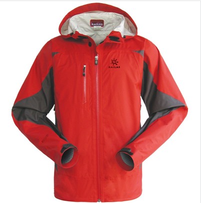 供應(yīng)訂做單層沖鋒衣6沖鋒衣生產(chǎn)廠家^北京沖鋒衣定做010-67985322