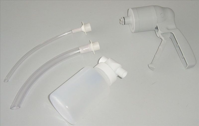 供應亞邁森上海供應急救箱，擔架，移動洗眼器，ABS材質洗眼器