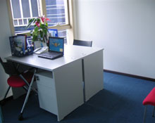 金中環(huán)對面，晨露商務(wù)中心，小型辦公室出租