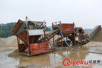 輪式洗砂機,供應(yīng)商金葉15953665889,輪式洗砂機