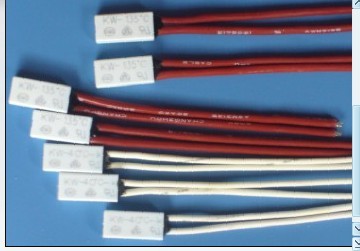 供應(yīng)寶安區(qū)KSD-302溫控器/溫度開關(guān)生產(chǎn)廠家批發(fā)/6