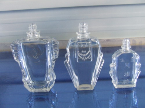 玻璃瓶連鎖店，指甲油瓶，烤花玻璃瓶，壓制膏霜瓶，美女瓶