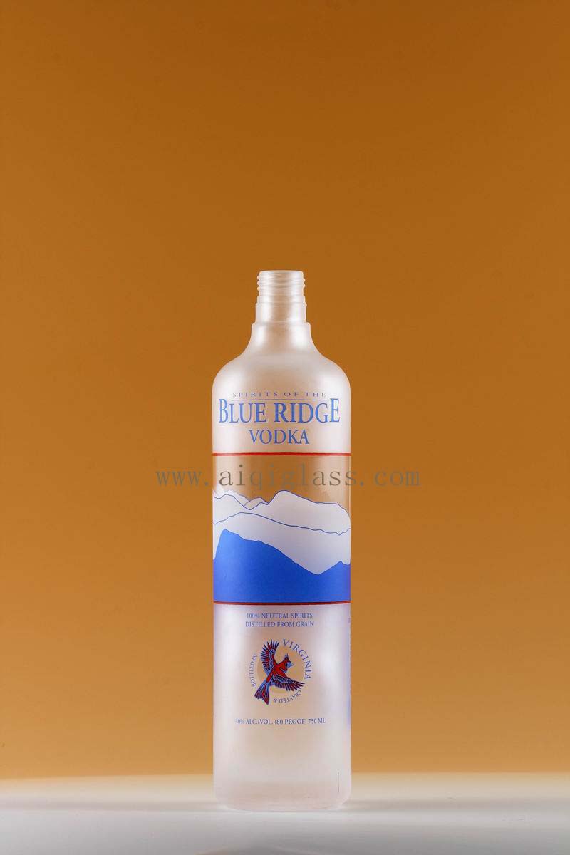 廣州精白料威士忌玻璃酒瓶，伏特加酒瓶哪里有？