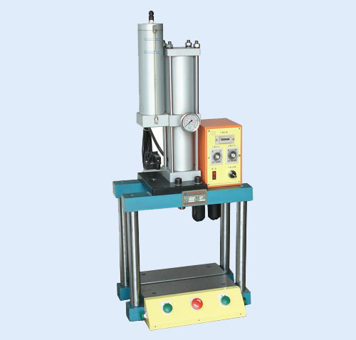 供應(yīng)TZE-3T 四柱小型增壓沖床 銘鏘機械 四柱型增壓機