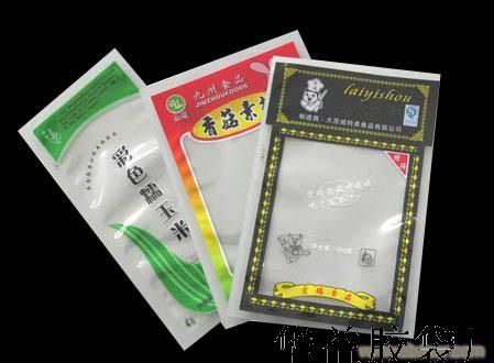 河北鋁箔袋，雄縣鋁箔袋，雄縣巨龍大批量生產鋁箔袋，質量保證！
