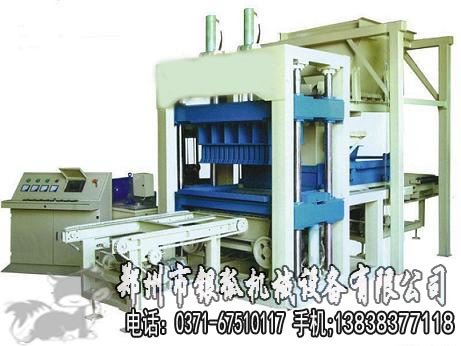 鄭州銀狐公司供應(yīng)新型液壓制磚機(jī) 電話：13838377118